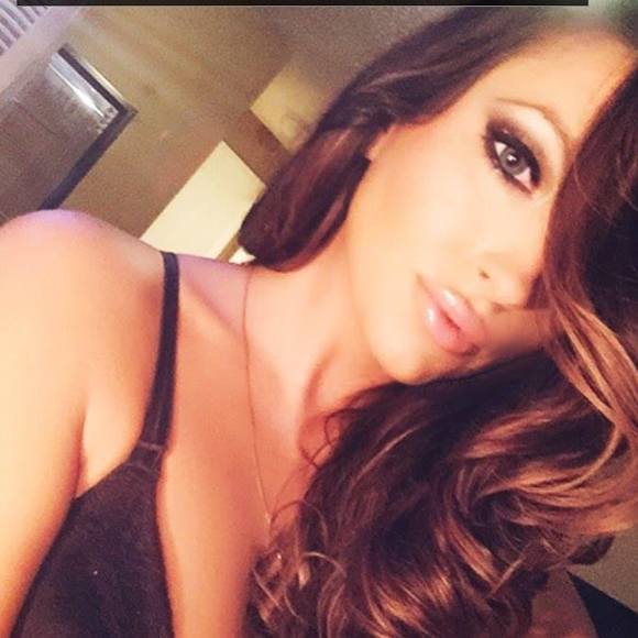 Meet your Posher, Kristin - Picture 1 of 1